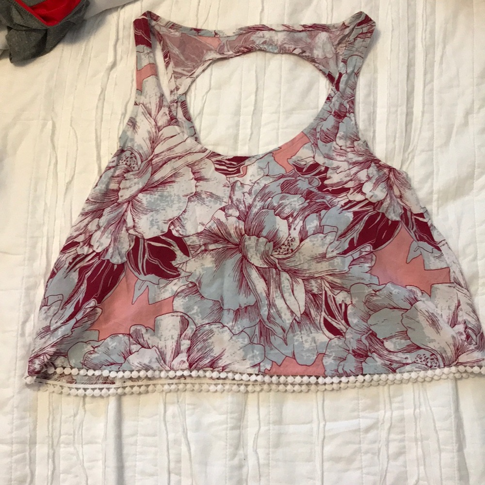 Crop top